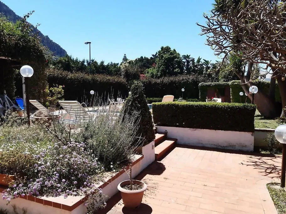 Da Nonna Cettina Appartamento In Villa Con Piscina Palermo Holiday home