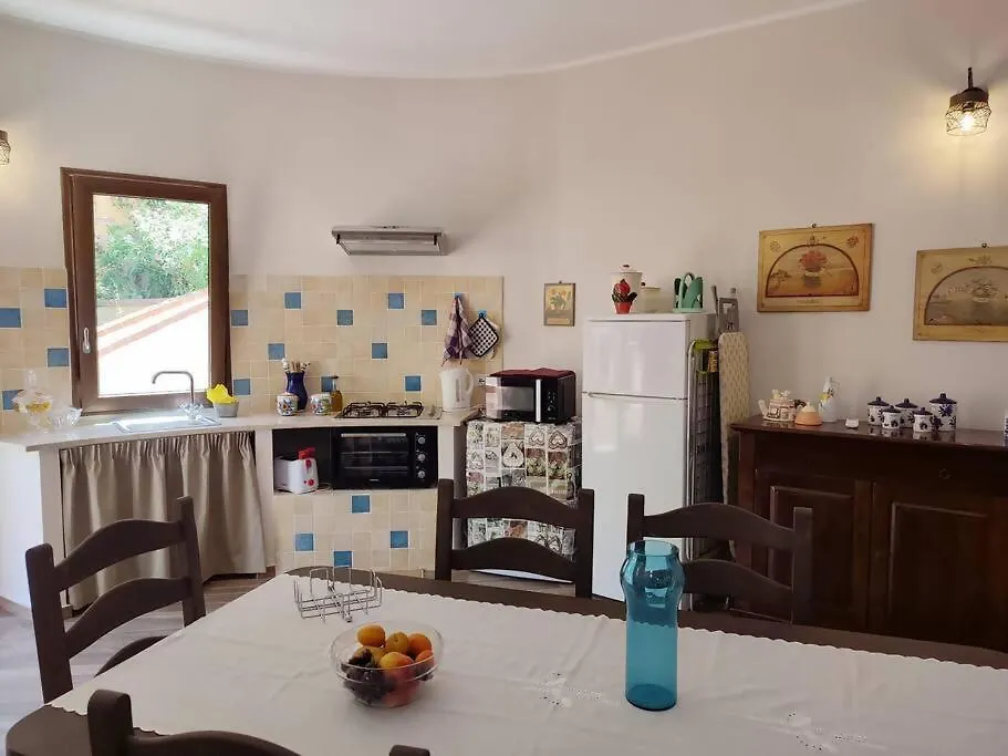 Holiday home Da Nonna Cettina Appartamento In Villa Con Piscina Palermo